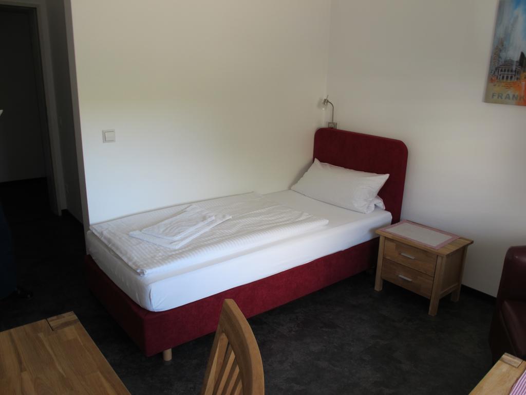 Onkel Tom`s Hütte Hotel Göttingen Eksteriør billede